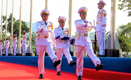 Cột cờ inox 304. Lễ thượng cờ ASEAN tại TPHCM.